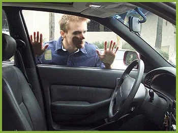 Central Lock Key Store Oradell, NJ 201-762-6441 - 19-car-lock-out